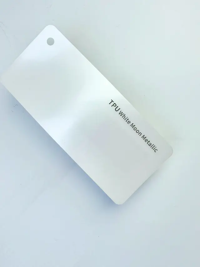 White Moon Metallic PureShield colour PPF swatch